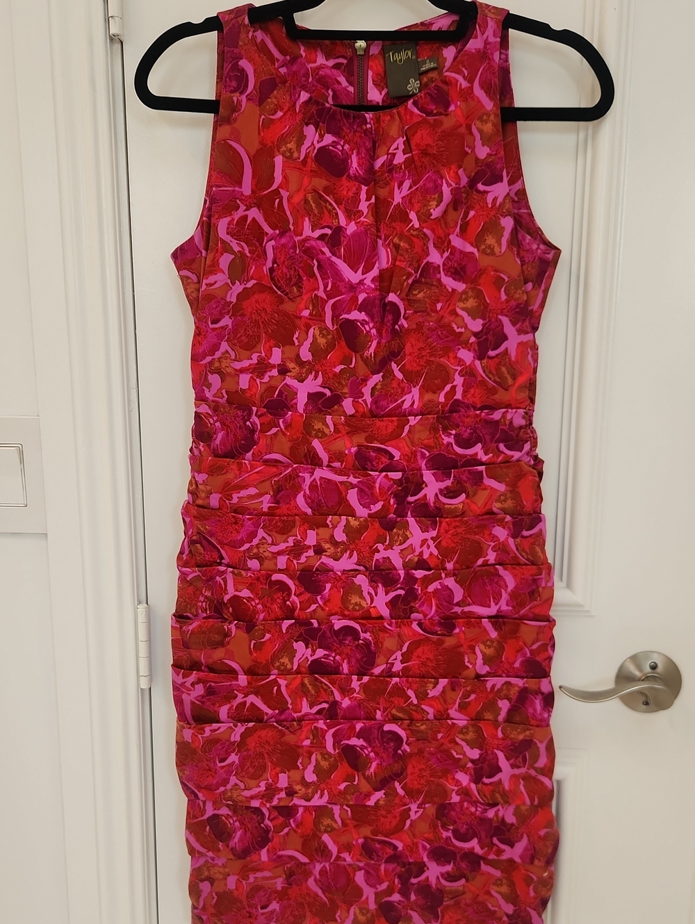 Taylor Pink & Red Ruched Floral Sheath Dress